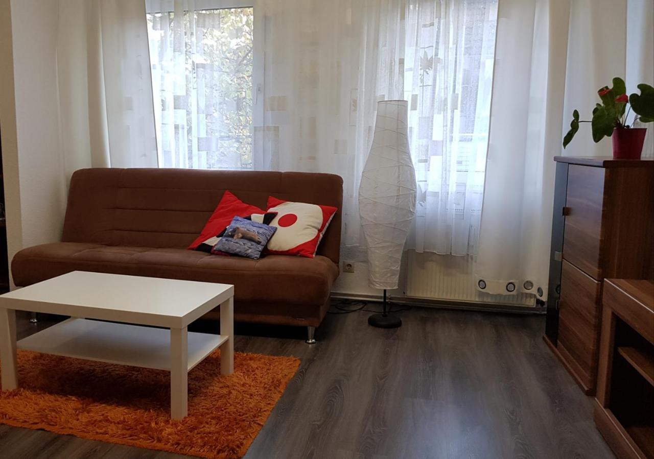 Grosse Ferienwohnung An Der Rheinpromenade Three Duisburg Pokoj fotografie